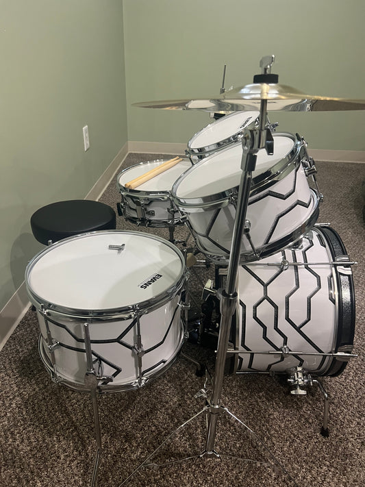 CUSTOM WRAPPED PEARL ROADSHOW JR DRUM SET!